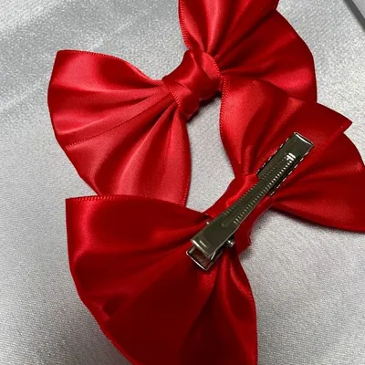 barrette uni rouge dos 