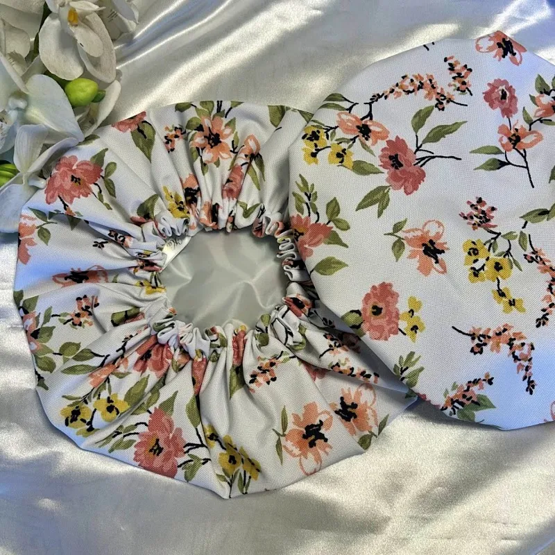 bonnet de douche fleurs