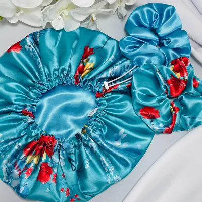 BONNET DE NUIT EN SATIN FLORA TURQUOISE 