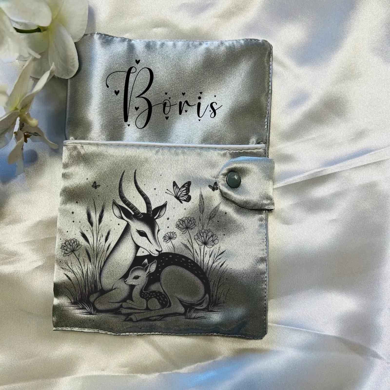 Protège carnet de santé en satin antilope