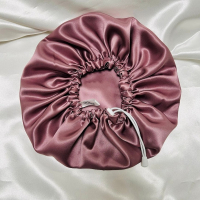 Bonnet de nuit en soie